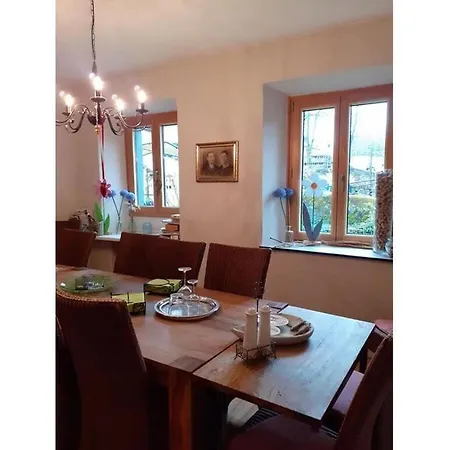Voor 8 Tot 12 Personen * Neumagen-Dhron