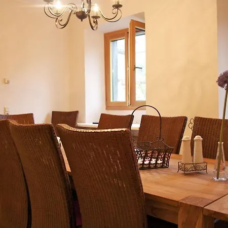 Tatil Evi Voor 8 Tot 12 Personen Neumagen-Dhron